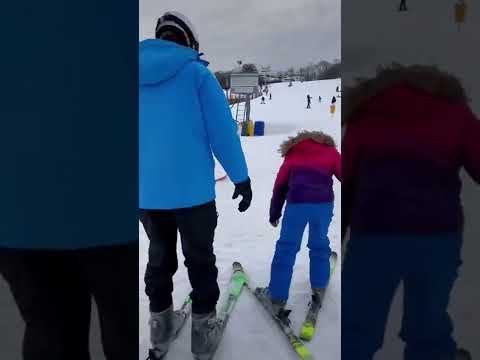 Video: Ski Liberty Mountain Resort: Trượt tuyết gần Washington, D.C
