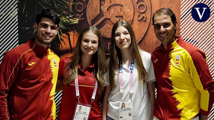 Leonor y Sofía aplauden a Nadal y Alcaraz en el dobles de tenis