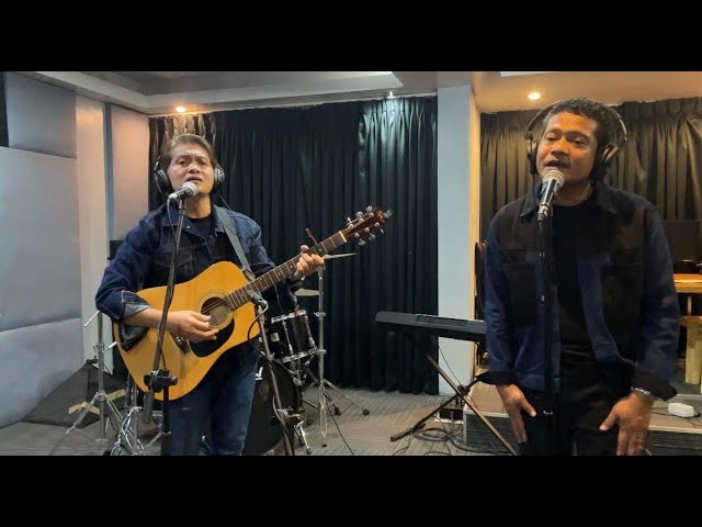 Muling Ibalik (Official Acoustic Performance) - First Cousins