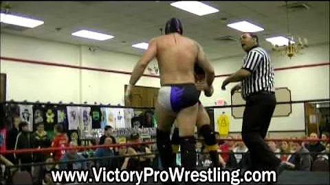 Dorian Graves v.s. Jorge Santi 4/12/14 VictoryProW...