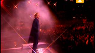 Simply Red, Holding Back The Years, Festival de Viña 2009 chords