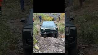 Rivian R1T rock crawling