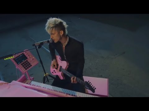 Machine Gun Kelly Drunk Faceall I Knowbloody Valentine Gta 5 Music Video Gta Mgk Music Fyp Machine Gun Kelly Drunk Faceall I Knowbloody Valentine Gta 5 Music Video Gta Mgk Music Fyp