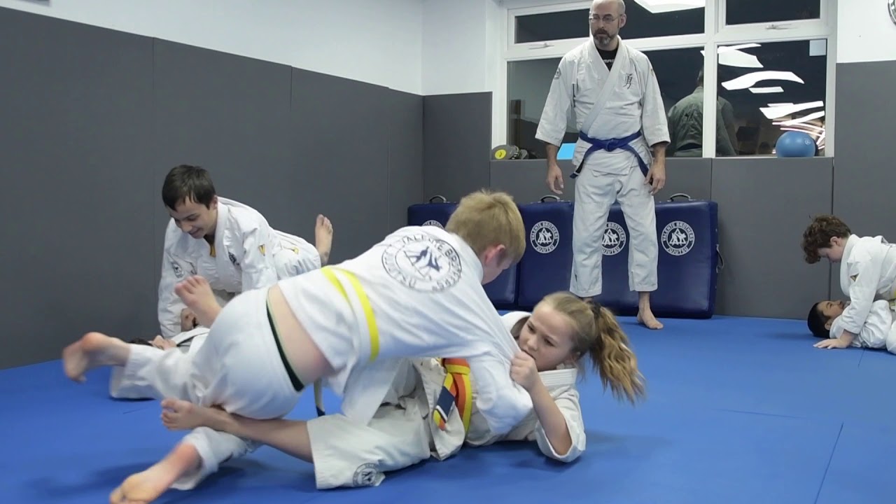 Valente Brothers Study Group | Juniors Classes | Jiu-Jitsu UK