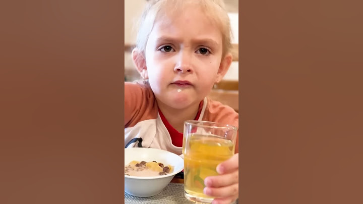 Ariška nejradši snídá vločky, párek a jugurt! 😍 CO TY? 😇