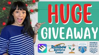 Holly Jolly Homeschool Giveaway | LOTS of PRIZES!