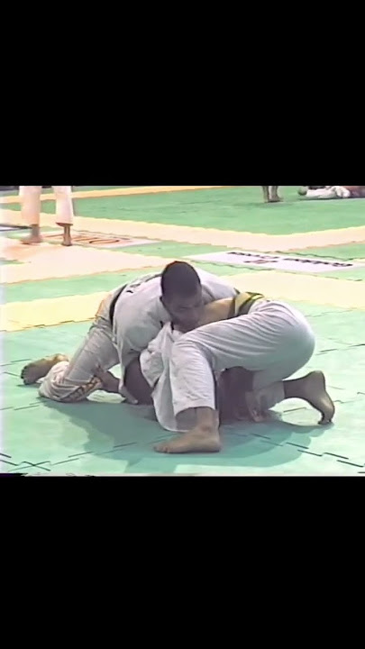 Mario Sperry Clock Choke Submission 🕐