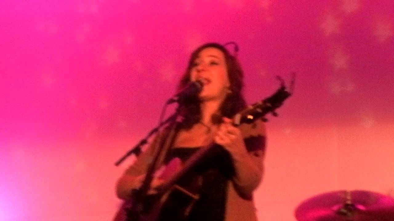 Eva Croissant-Nimm dein Leben in die Hand live @nhow Open Mic Night The Voice of Germany