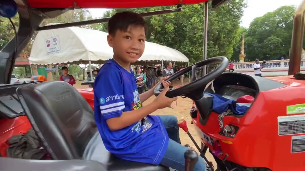 เก่งมากน้องซีโน่ ป, 4 ขับได้ทุกรถจริงๆ สายดันของแทร่.!!