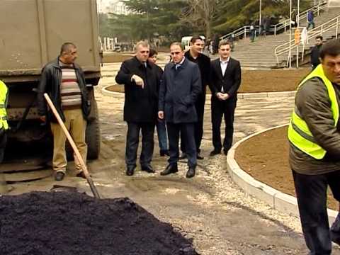 თბილისის მერმა მაღლივი კორპუსის მიმდებარე ტერიტორიის სარეაბილიტაციო სამუშაოები დაათვალიერა