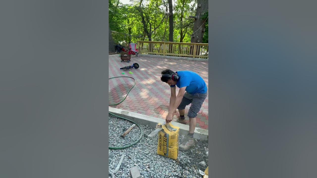 La gente anda preguntando en qué trabaja el muchacho