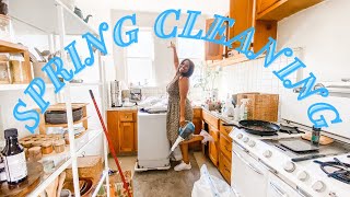 SPRING CLEAN AND DECLUTTER WITH ME || SPRING CLEANING MOTIVATION 2022