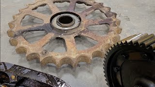 Caterpillar RD-4 Sprocket Removal