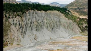 Strange Cliff Formation - Hope River Hurunui District, Canterbury