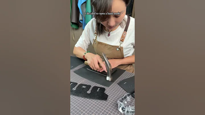 You can follow me if you like handmade bag.#luxurybag #leathercraft #designerbags #bagmaking