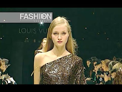 LOUIS VUITTON Fall 2000/2001 Paris - Fashion Channel - YouTube