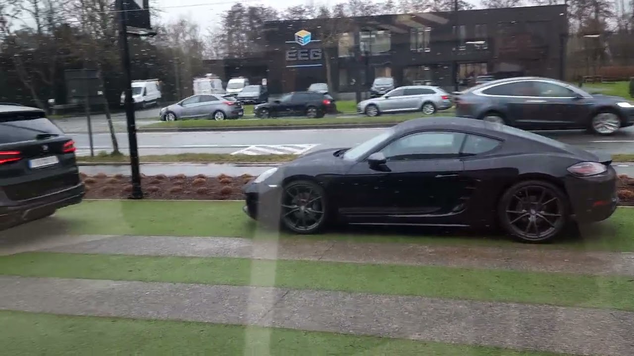 Heinz Performance, in Belgium, Porsche specialist during the stage 2 prep of my 718T