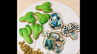 :   / how to decorate a gingerbread cake topper