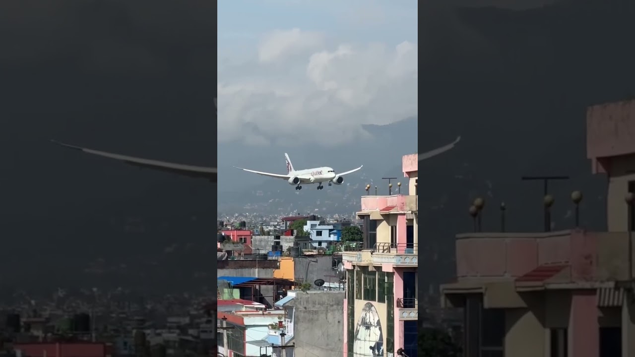 Qatar Airways Landing At Kathmandu Airport 