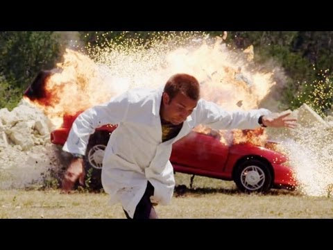 Slow Mo Car Explosion - Slow Mo-gutta