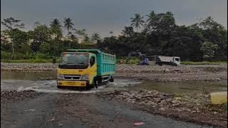 dump truck cinematic story'wa