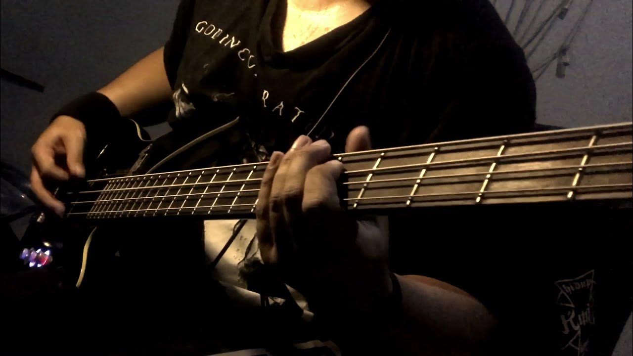 Bass theme. James bond iggy pop на бас гитаре табы. Bass guitar riffs. Bass theme. Pedulla bass 5.