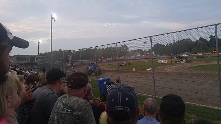 Brighton speedway monster trucks 2017