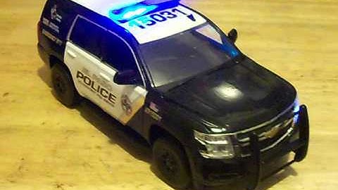 1/24 EPPD El Paso Police K9 Tahoe With working lights and siren