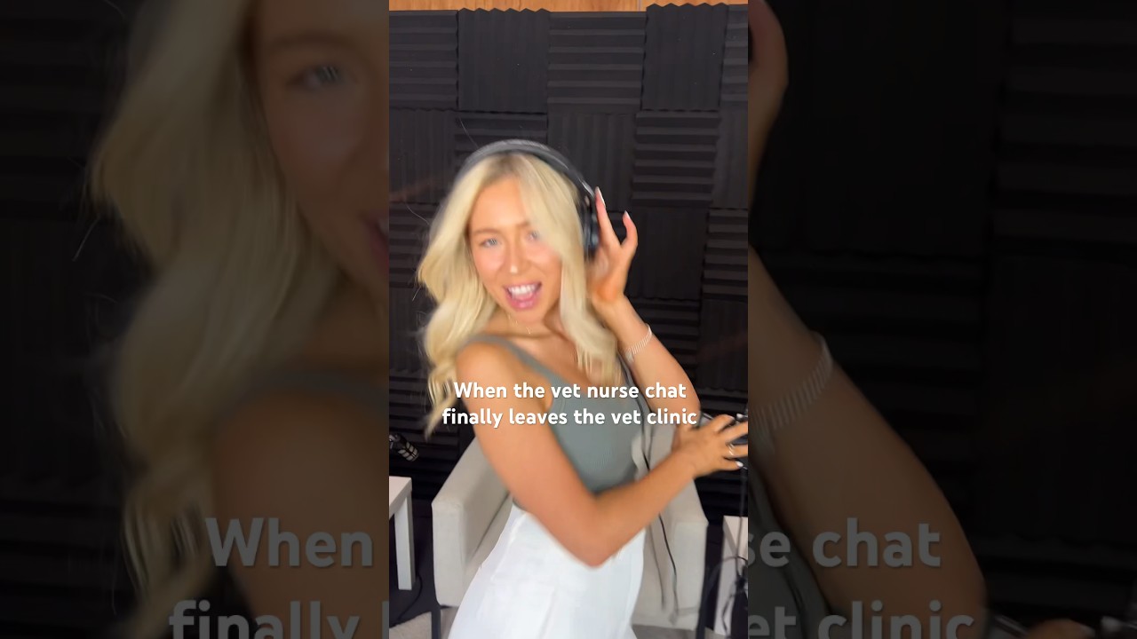 Vet Nurse Confessions Podcast 💅🏼🩺🐾🎧 🐱 