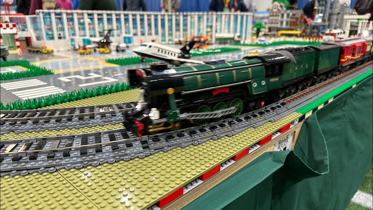 Modified LEGO Emerald Night Pulling 26 Cars - SUPERTRAIN 2023