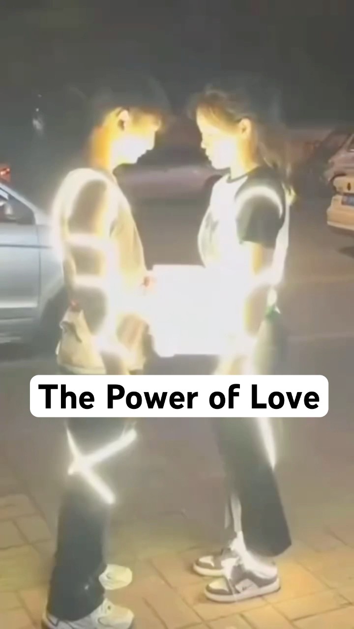 When LOVE is in Your FACE ??#TheManniiShow.com/series