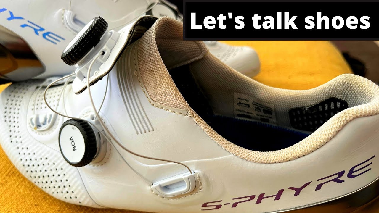 A sprinkle of Giro’s.. a little S-Phyre.. mixed with some Sidi’s.. perfect shoe collection..
