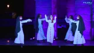 Download Lagu Nesma presents Mahmoud Reda Dances: EL ATABA GAZAZ MP3