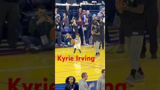 Kyrie Irving encourages kid-fan to try @ All-star  practice day #WarriorsPractice
