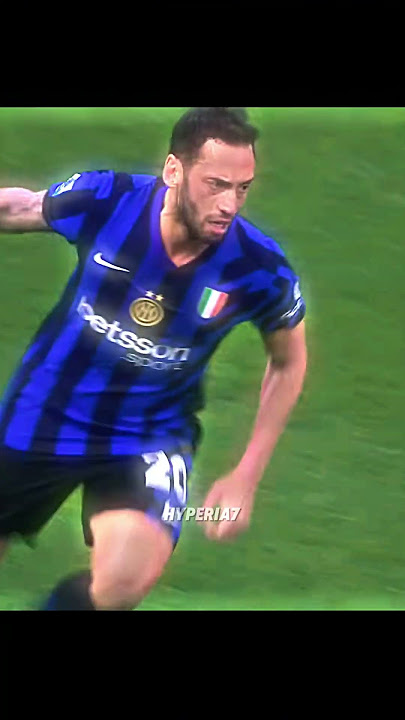 Hakan Calhanoglu 🤯🥶 #inter #seriea #football