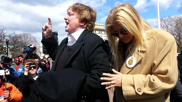 Robin Tyler speaks in Washington D.C.