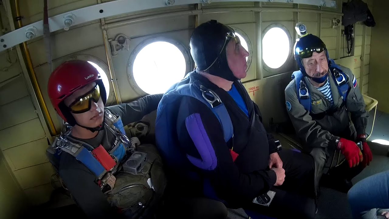 Прыжки с парашютом с Ан-2. Глаз камеры GoPro-1. Мой взлет и полЁт :) H ...