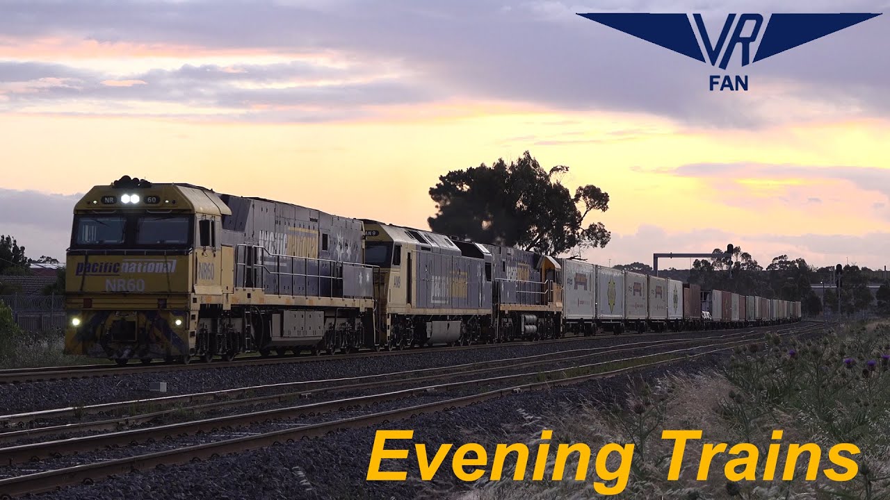 Evening Trains in the Northern Suburbs - Aussie Trains