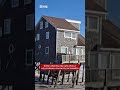 Nord Carolina, una casa crolla nell'oceano
