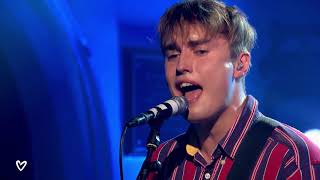 Sam Fender - Play God (Live on Other Voices) chords