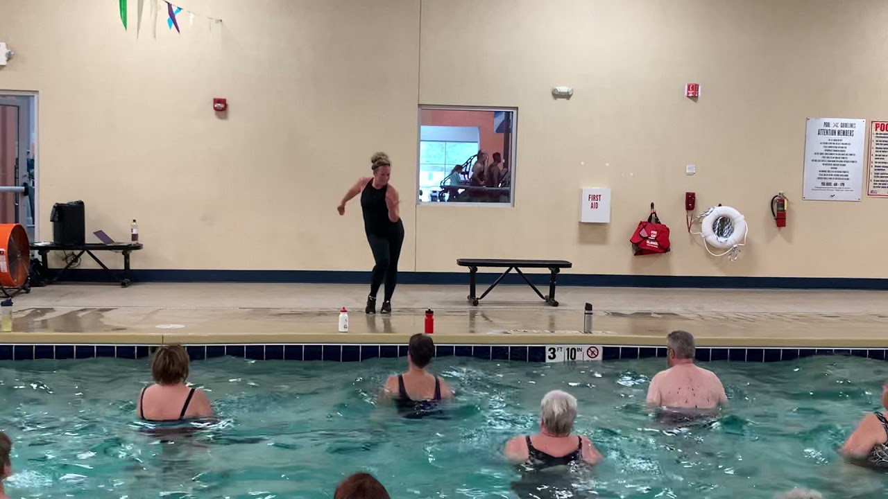 Aqua Zumba SALSA    Rikity, Grupo B.I.P with ZES Kelly Bullard. Come try a class or training!