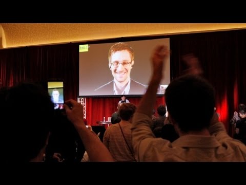 Video: Snowden Mengakui Ketidaksukaannya Pada Otoritas Rusia Dan Mengeluh Tentang Hukuman Penjara - Pandangan Alternatif