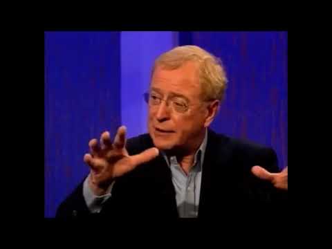 Video: Michael Caine Kekayaan Bersih: Wiki, Menikah, Keluarga, Pernikahan, Gaji, Saudara