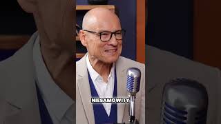 Córka W Sukni Ślubnej Ojciec Wzruszony I Dumny