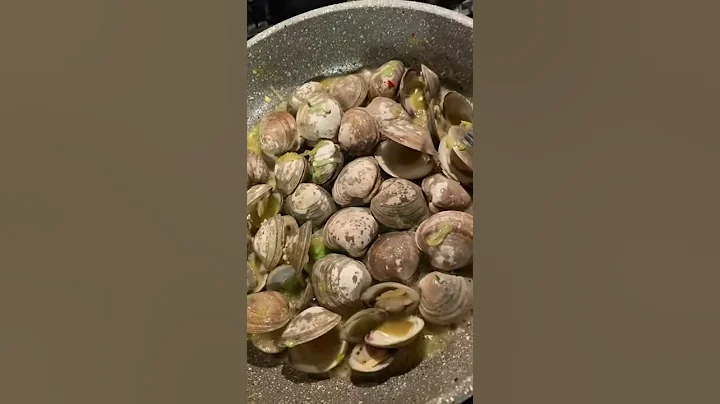 Sauting clams til they pop open