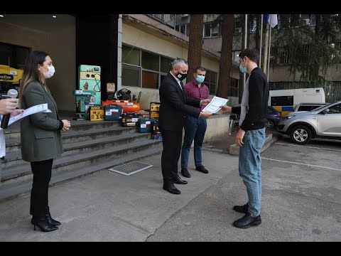 დევნილებსა და ეკომიგრანტებს ტექნიკა და  ხელსაწყოები გადაეცათ