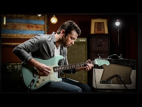 Fender Special Edition 1960s Stratocaster Surf Green | Guitar Demo