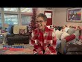 Sue Kelley showcases her SNUGGLY Pratt Home