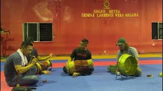 Ewa Bule (Wau Bulan) - Kumpulan Gendang Silat Panglima Hitam