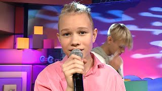 картинка: ☀️С добрым утром, малыши! Иван Star в гостях у Хрюши и Антона